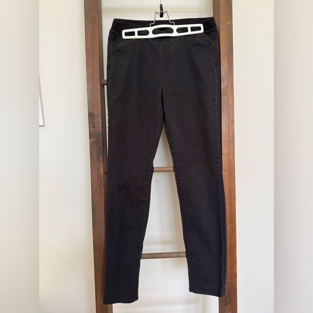 Uniqlo Black Trousers Modern Stretch